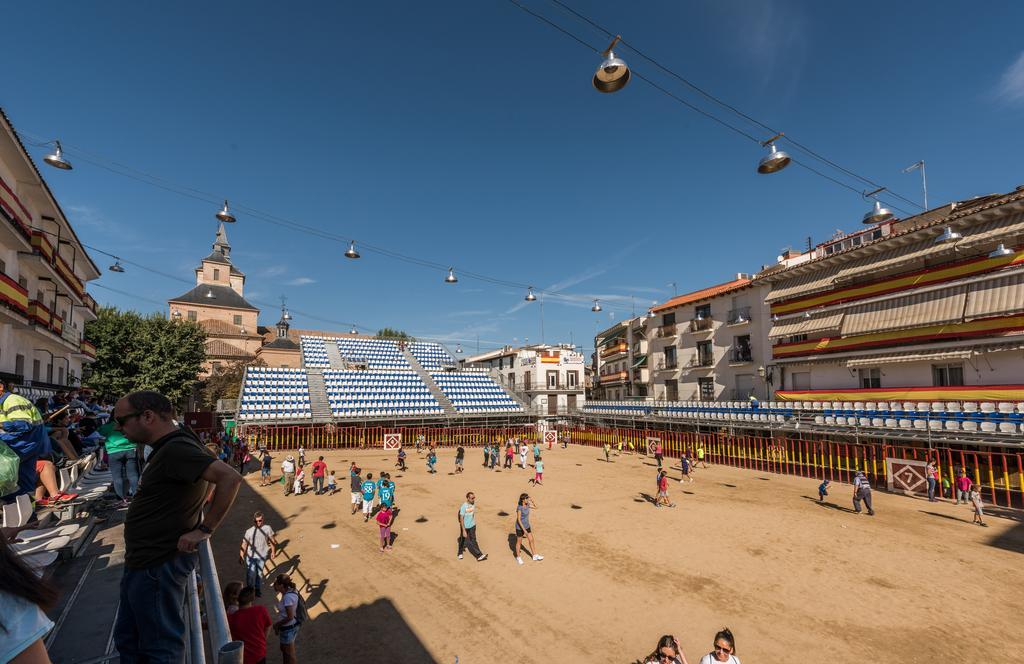 Hostal Arkanta Arganda Del Rey Exterior photo