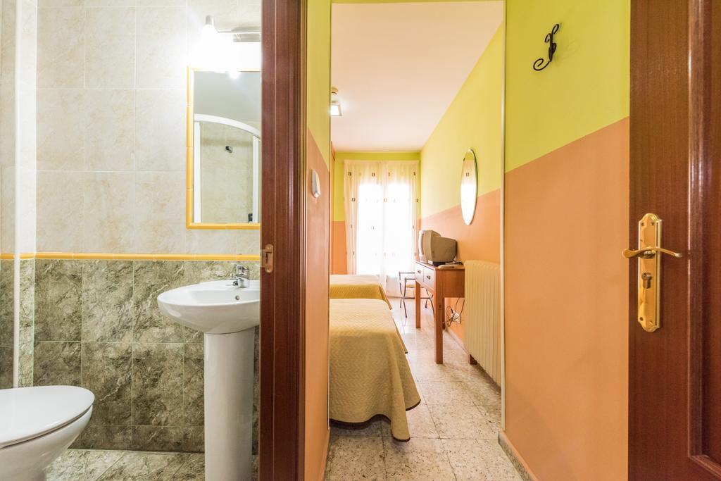Hostal Arkanta Arganda Del Rey Room photo