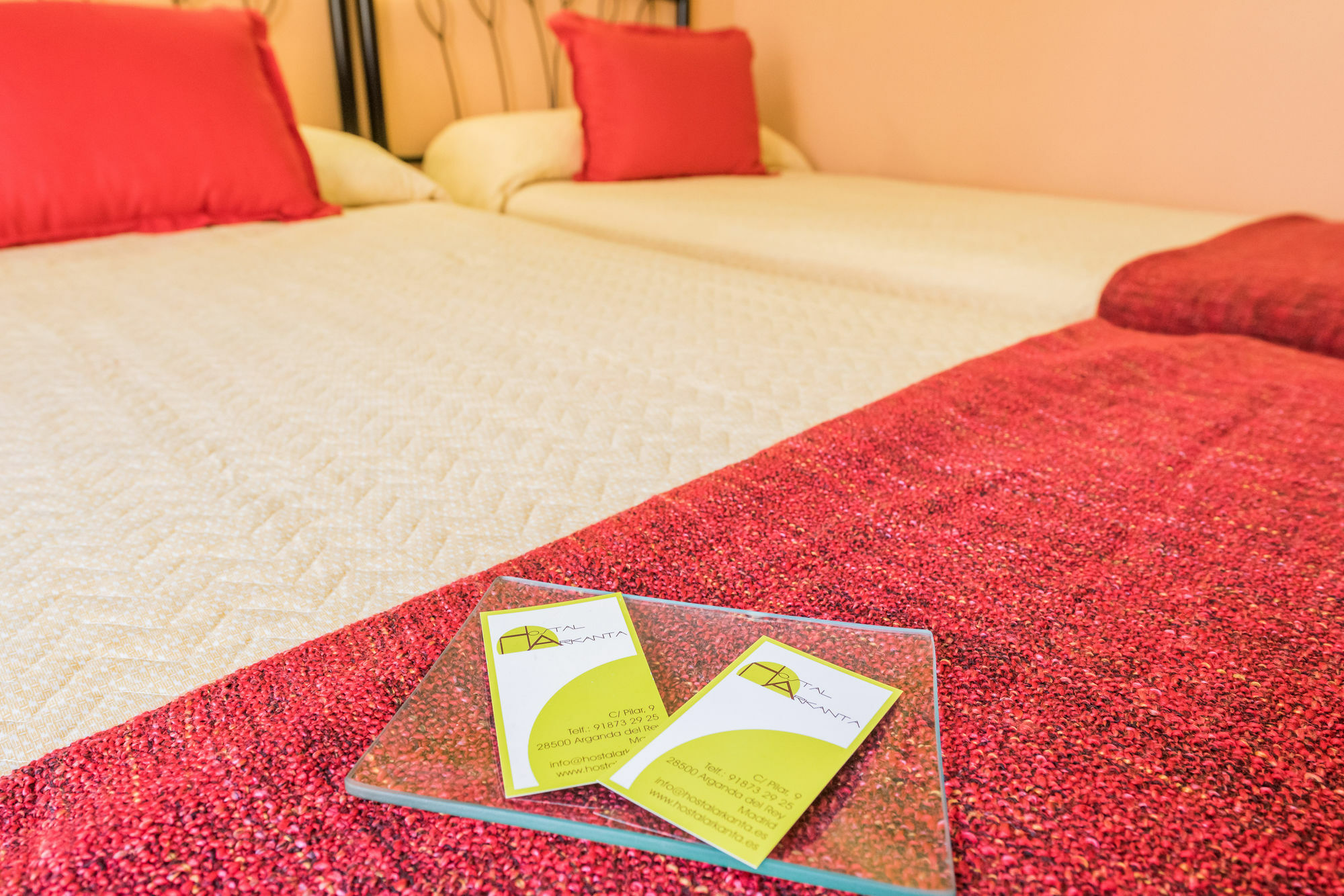Hostal Arkanta Arganda Del Rey Exterior photo