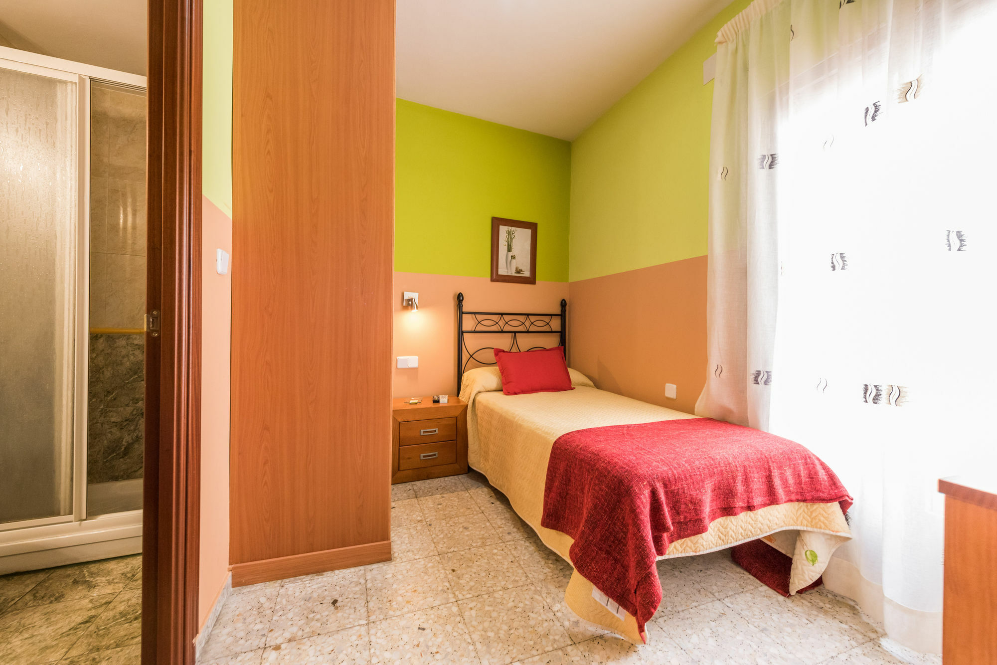 Hostal Arkanta Arganda Del Rey Exterior photo