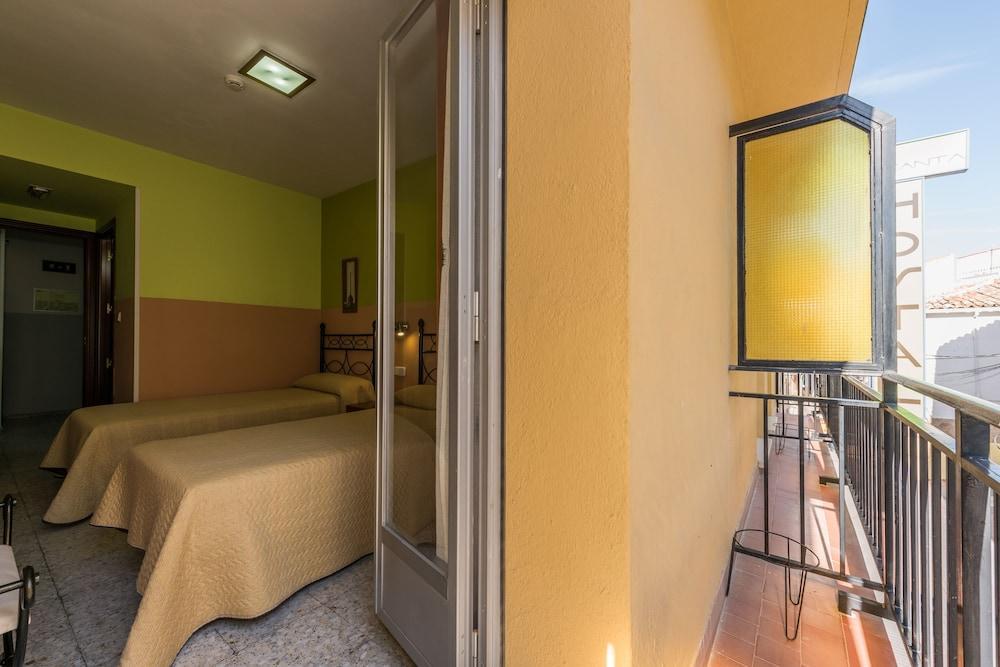 Hostal Arkanta Arganda Del Rey Exterior photo
